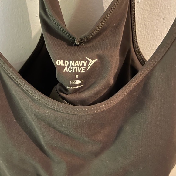 Old Navy Active Workout Tank - Picture 2 of 2